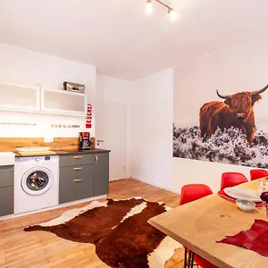  Apartment Modern & Spacious For Up To 8 Persons Germany